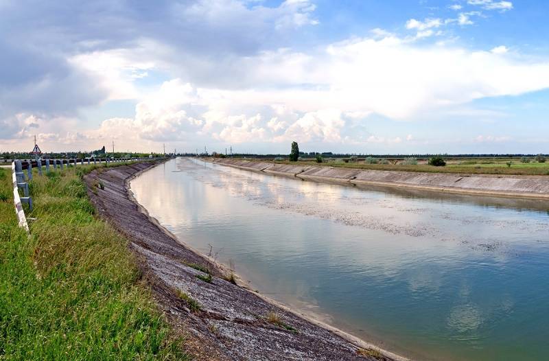 На Украине предложили вернуть воду в Крым взамен северной части полуострова