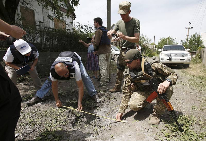 В Донбассе обстреляли патруль ОБСЕ