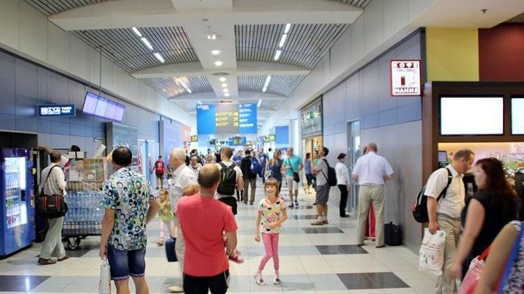 Аэропорт&nbsp;«Домодедово» проверяют из-за сообщения о минировании двух самолетов