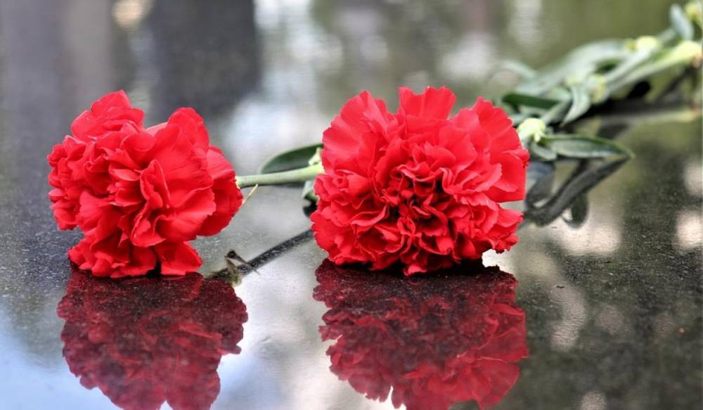 На Серафимовском кладбище похоронили погибших в Баренцевом море подводников