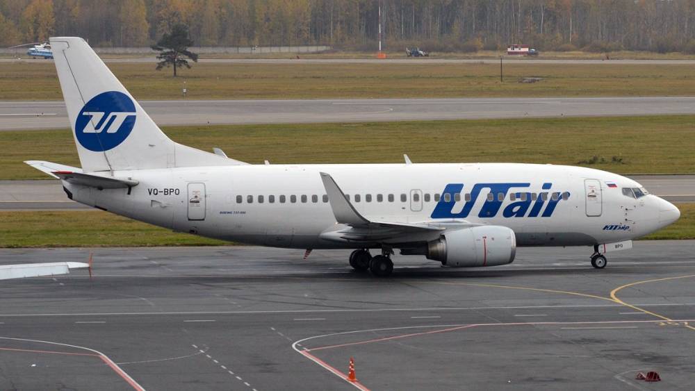 Самолет совершил вынужденную посадку в Уфе из-за самочувствия пассажира