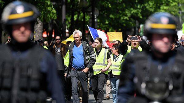 Во Франции прошла 34-я акция протеста «жёлтых жилетов»