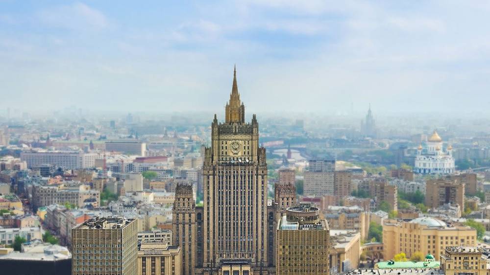 Москва поднимет вопрос о курсе США на «сдерживание» России на встрече глав МИД ОБСЕ