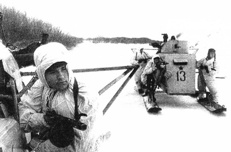 «Снежные танки»: чем аэросани Красной Армии напугали немцев | Русская семерка
