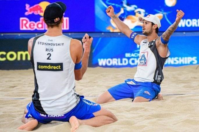 Россияне впервые выиграли чемпионат мира по пляжному волейболу