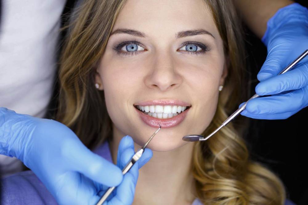 Вот как избавиться от зубного камня без помощи стоматолога — Информационное Агентство "365 дней"