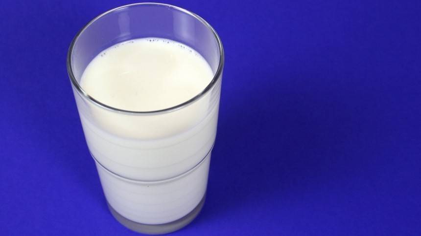 Почему молоко опасно для человека — видео