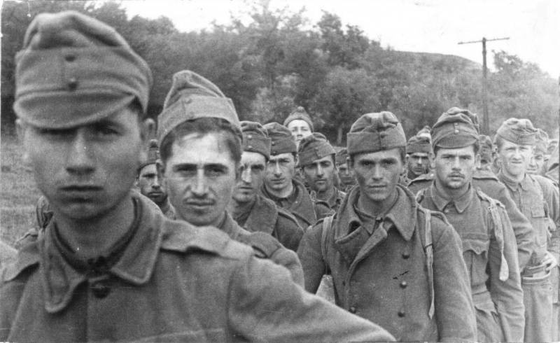 Почему венгров называли самыми жестокими солдатами Гитлера | Русская семерка
