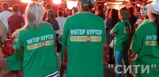 Наблюдатели за выборами ГС ОПОРА в Одесской области обратились с заявлениями в полицию о незаконной агитационной деятельности во время концертов.