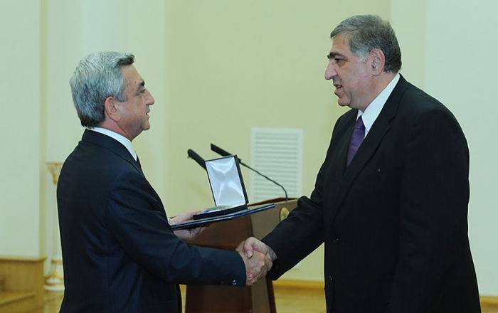 Президент и экс-президент Армении выразили соболезнования в связи с кончиной Киракосяна