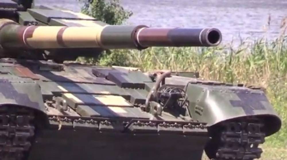 ВСУ провели танковые учения вблизи зоны ООС – видео