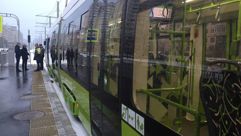 В УВЗ показали новый трамвайный вагон модели 71-418