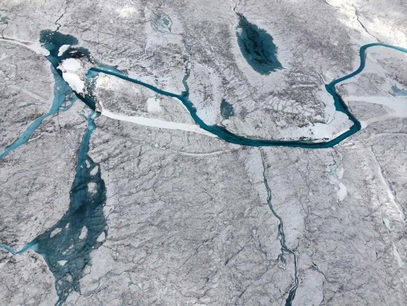 Под льдами Гренландии нашли еще несколько десятков скрытых озер