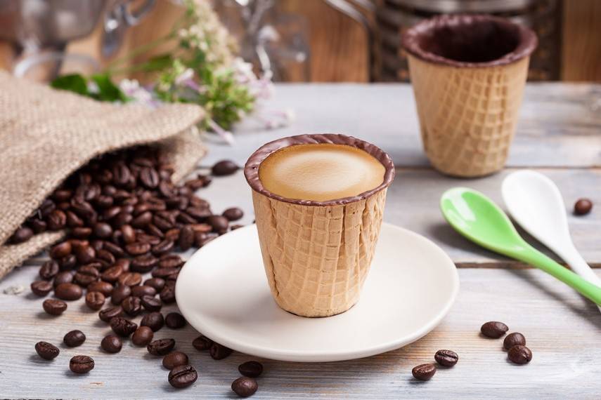 Lavazza будет предлагать кофе в съедобных чашках