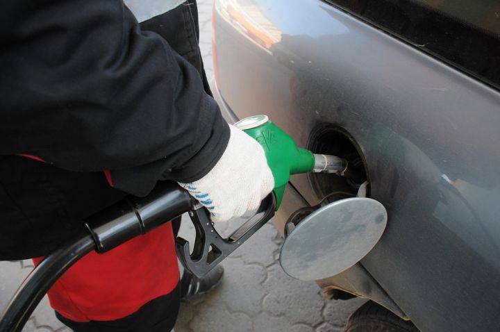 Эксперты спрогнозировали рост цен на бензин до 2024 года
- Новости Воронежа