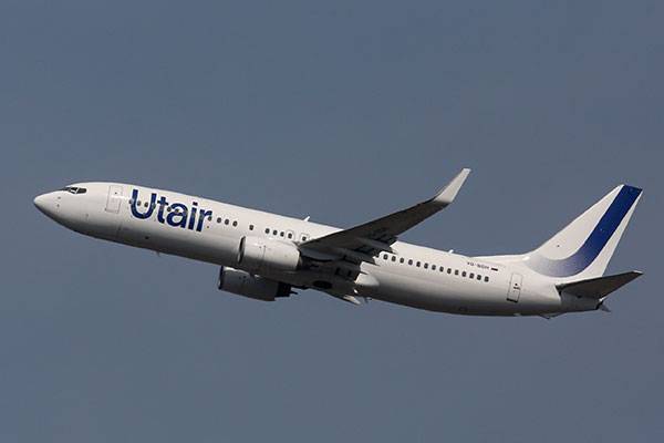 Самолет Utair экстренно вернулся в Москву из-за проблем с кондиционером