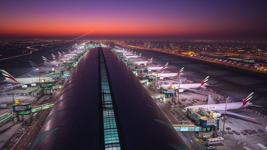 В аэропорту Дубая будут раздавать бесплатные сим-карты