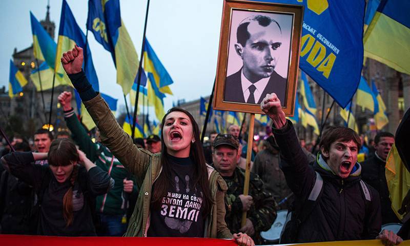 Украинские нацисты выдвинули ультиматум Зеленскому из-за телемоста с Россией | Новороссия