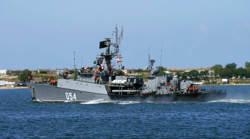В Азовское море зашел российский противолодочный корабль