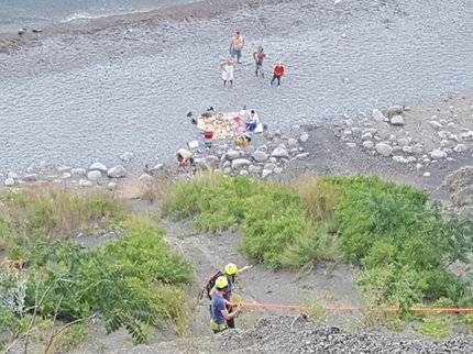 Спасатели сняли уфимца со скалы в Крыму