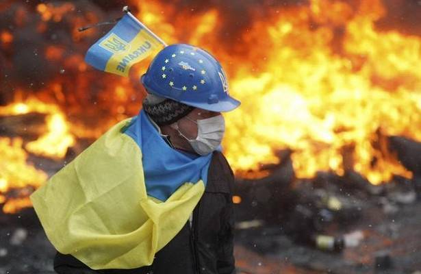 В Киеве начались массовые протесты из-за телемоста с РФ
