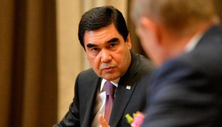 Народный совет Туркменистана соберется 25 сентября в Ашхабаде