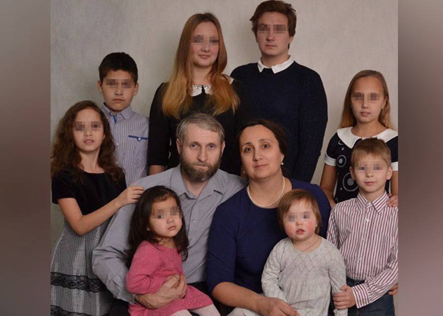Власти охарактеризовали ярославскую семью, в которой ребенка привязали к столбу