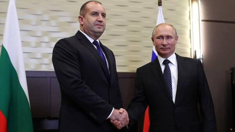 Президент Болгарии поздравил Путина с 140-летием установления дипотношений между странами