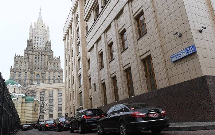 МИД России жестко осудил инцидент на телеканале "Рустави 2"