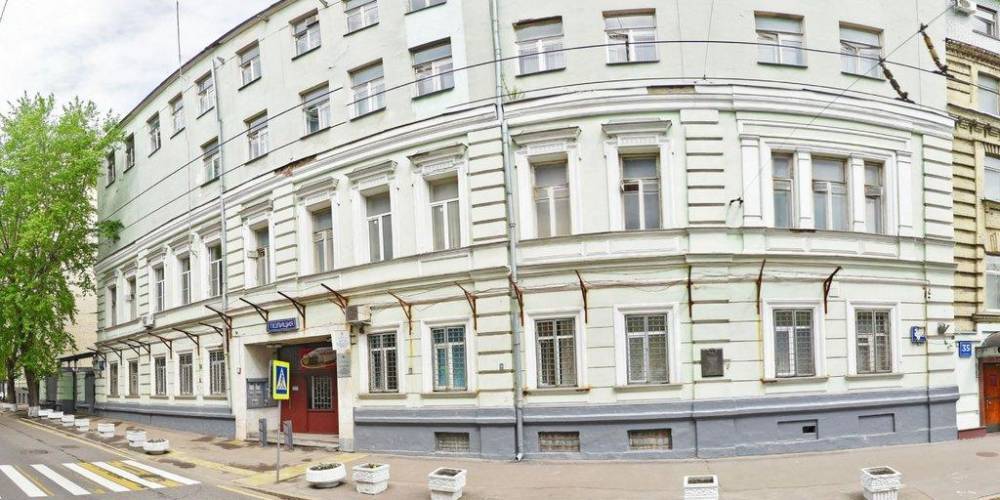 Начальника отдела МВД в Москве уволили после серии отравлений газировкой