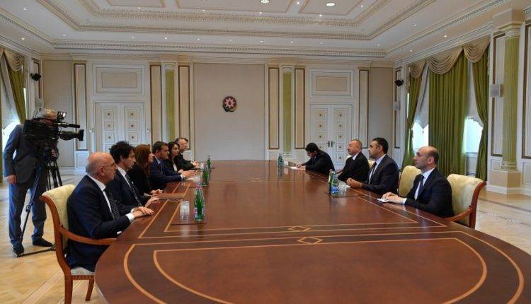 Ильхам Алиев принял в Баку делегацию Италии