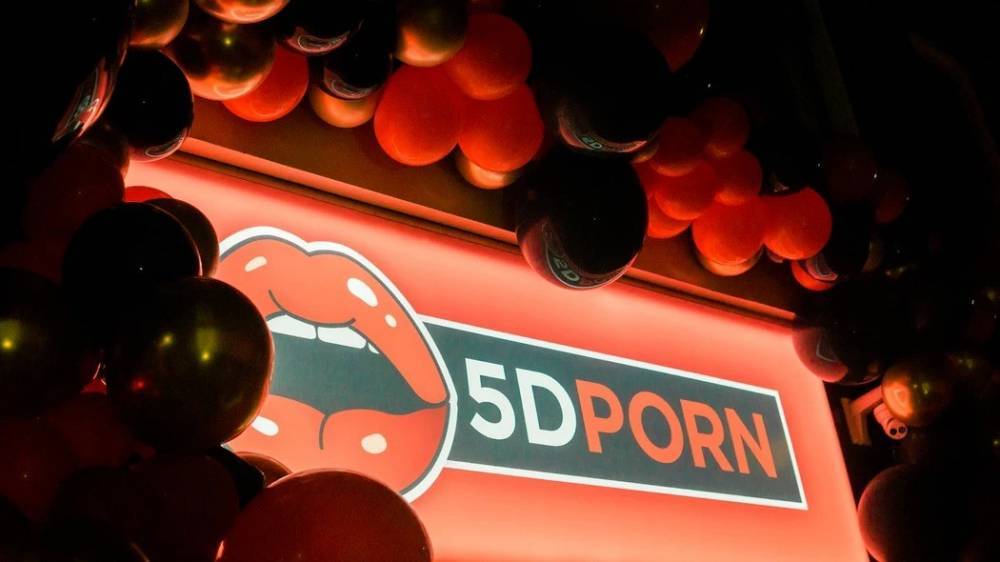 В Голландии открылся первый в мире 5D порно-кинотеатр со сквиртом и запахами