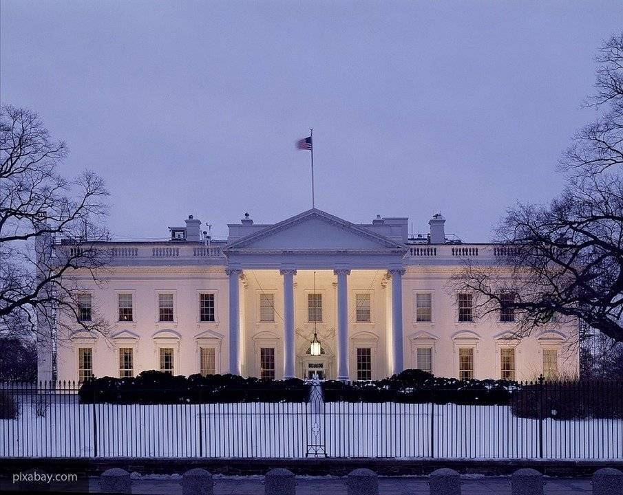 Белый дом и метро Вашингтона оказались подтоплены из-за обильного ливня