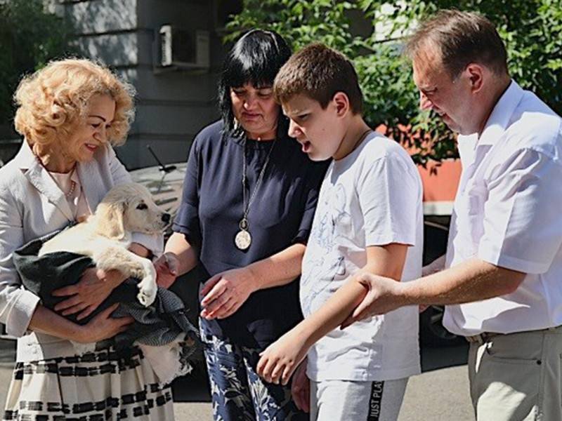 Путин подарил щенка ретривера школьнику из Красноярска&nbsp;