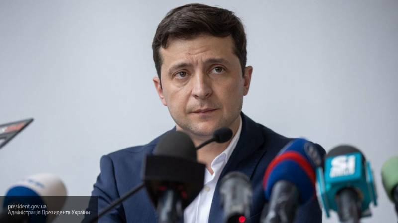 Зеленский прокомментировал планы провести телемост между Украиной и РФ