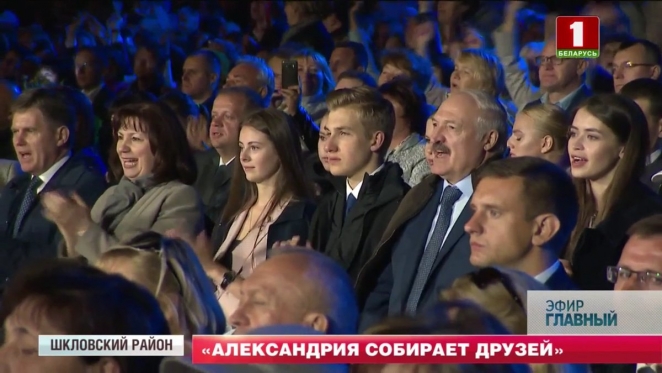Коля Лукашенко снова появился на публике с девушкой. Кто она?