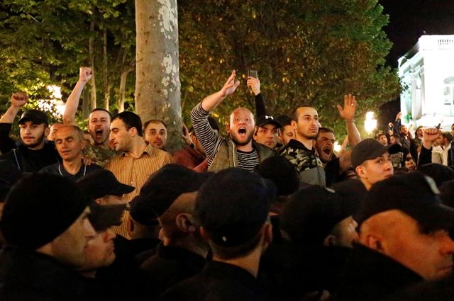 В столице Грузии проходят четыре акции протеста