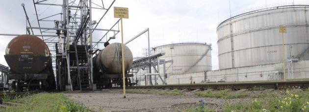 На Украине катастрофически рухнула нефтепереработка