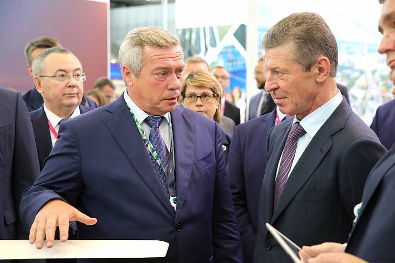 Василий Голубев и Дмитрий Козак обсудили вопросы поддержки сельхозмашиностроения