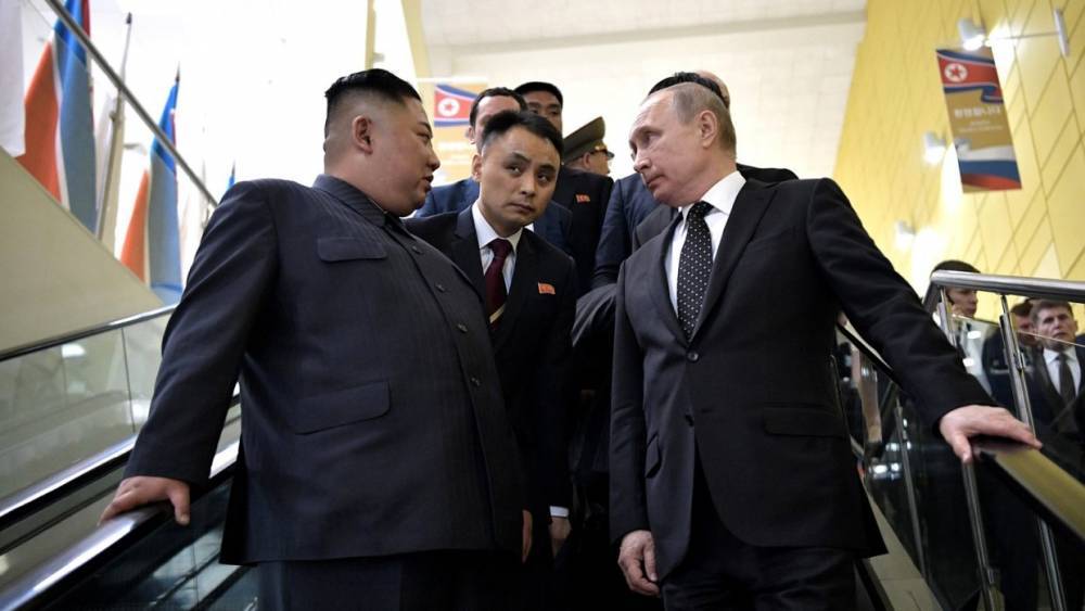 Марки в честь встречи Путина и Ким Чен Ына выпустили в Пхеньяне