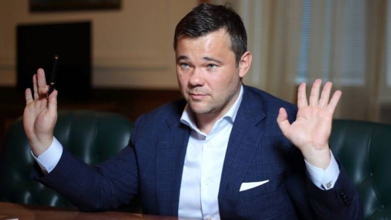Глава офиса Зеленского жалуется, что два месяца сидит без зарплаты