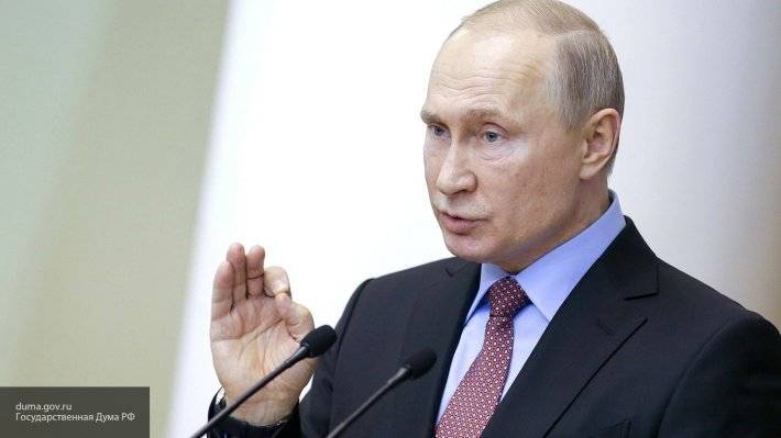 Путин назвал улучшение уровня жизни людей главным приоритетом властей