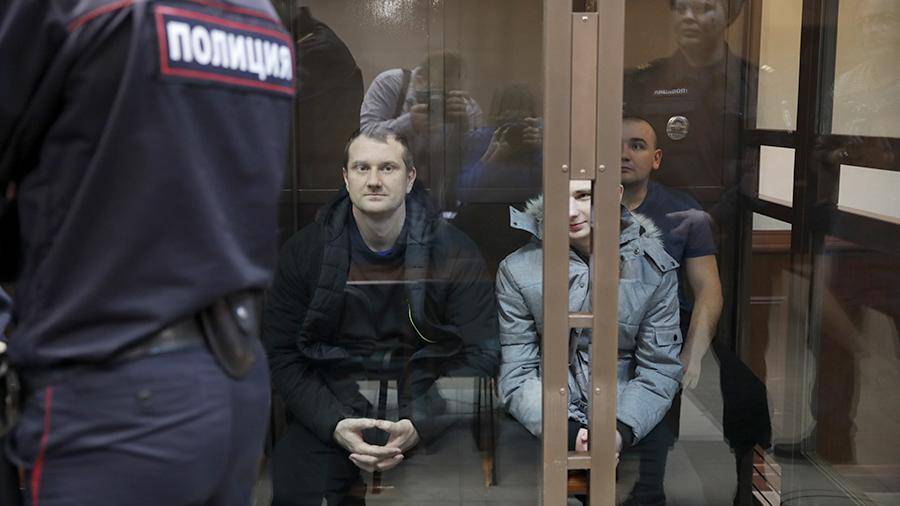 Украинским морякам, задержанным в Керченском проливе, объявлено окончательное обвинение