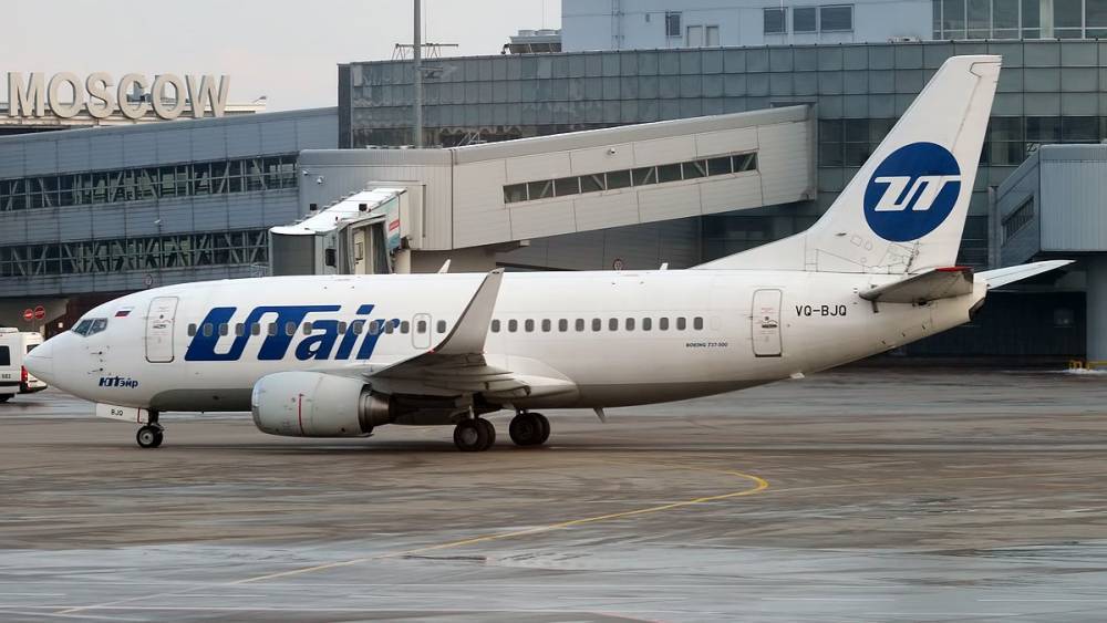 Boeing 737 совершил экстренную посадку во «Внуково»