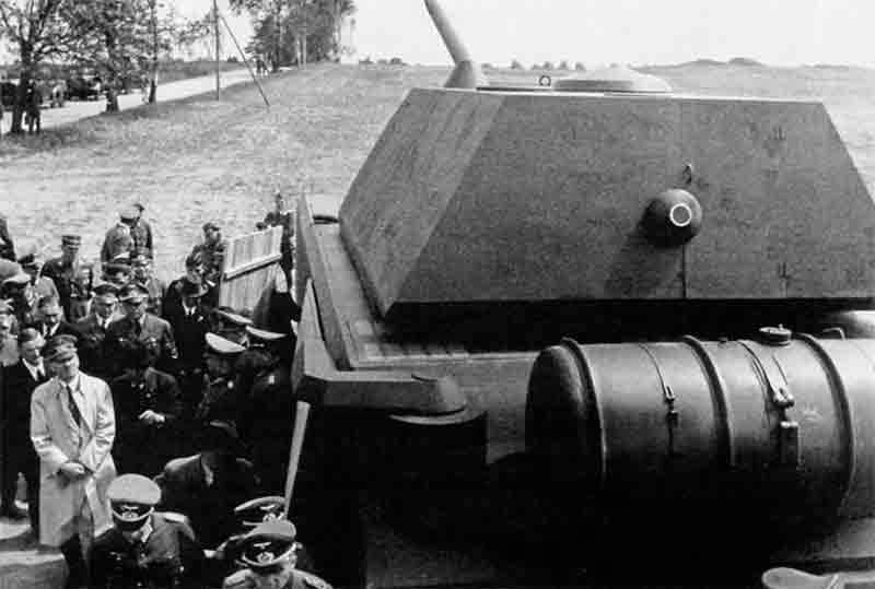 «Стальной монстр Гитлера»: сколько русских убил немецкий супертанк «Маус» | Русская семерка