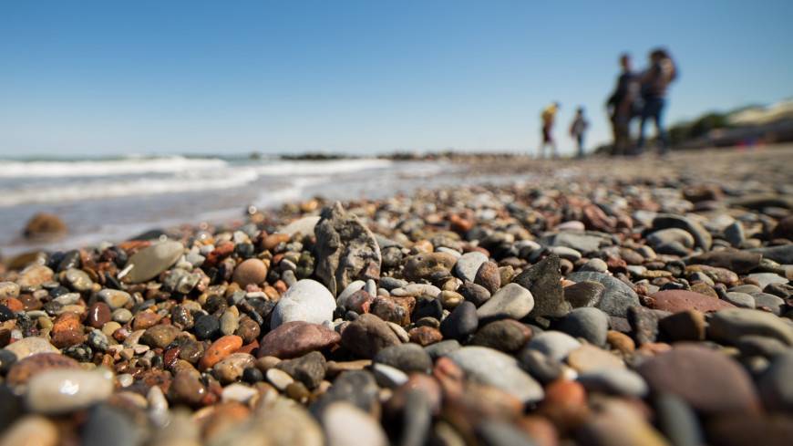 Аэропорт Сардинии вернул на пляжи 10 тонн песка и камней