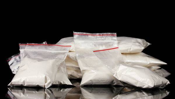 20 лет за 200 грамм: в Керчи задержали курьера с "солью" и амфетамином