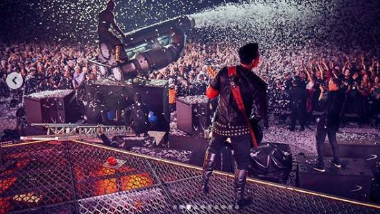 Участники рок-группы Rammstein признались в любви к российским фанатам