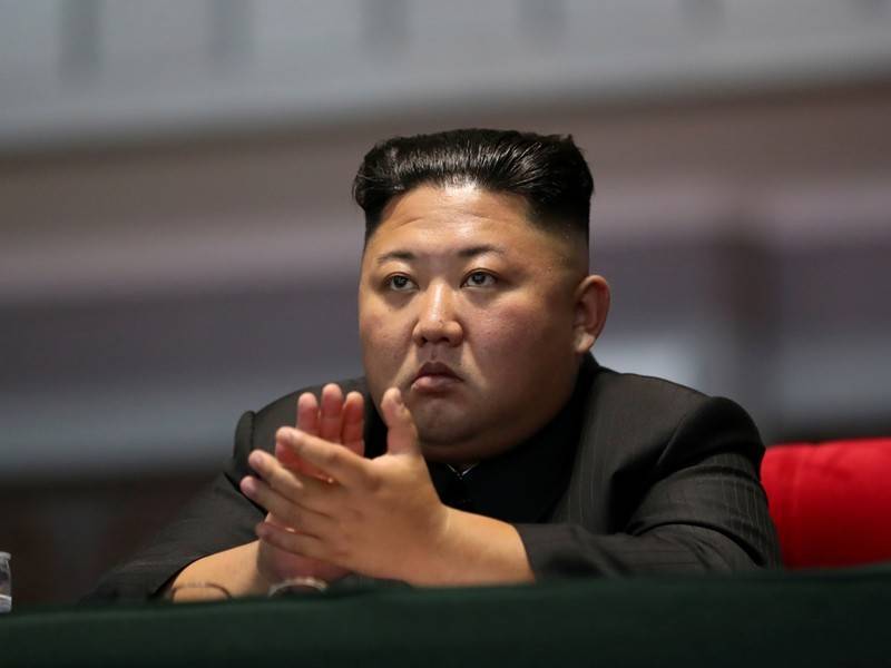 Ким Чен Ын испытал новый реактивный снаряд