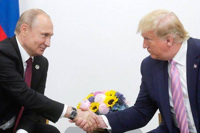 Путин и Трамп обсудили вопросы торговли между Россией и США